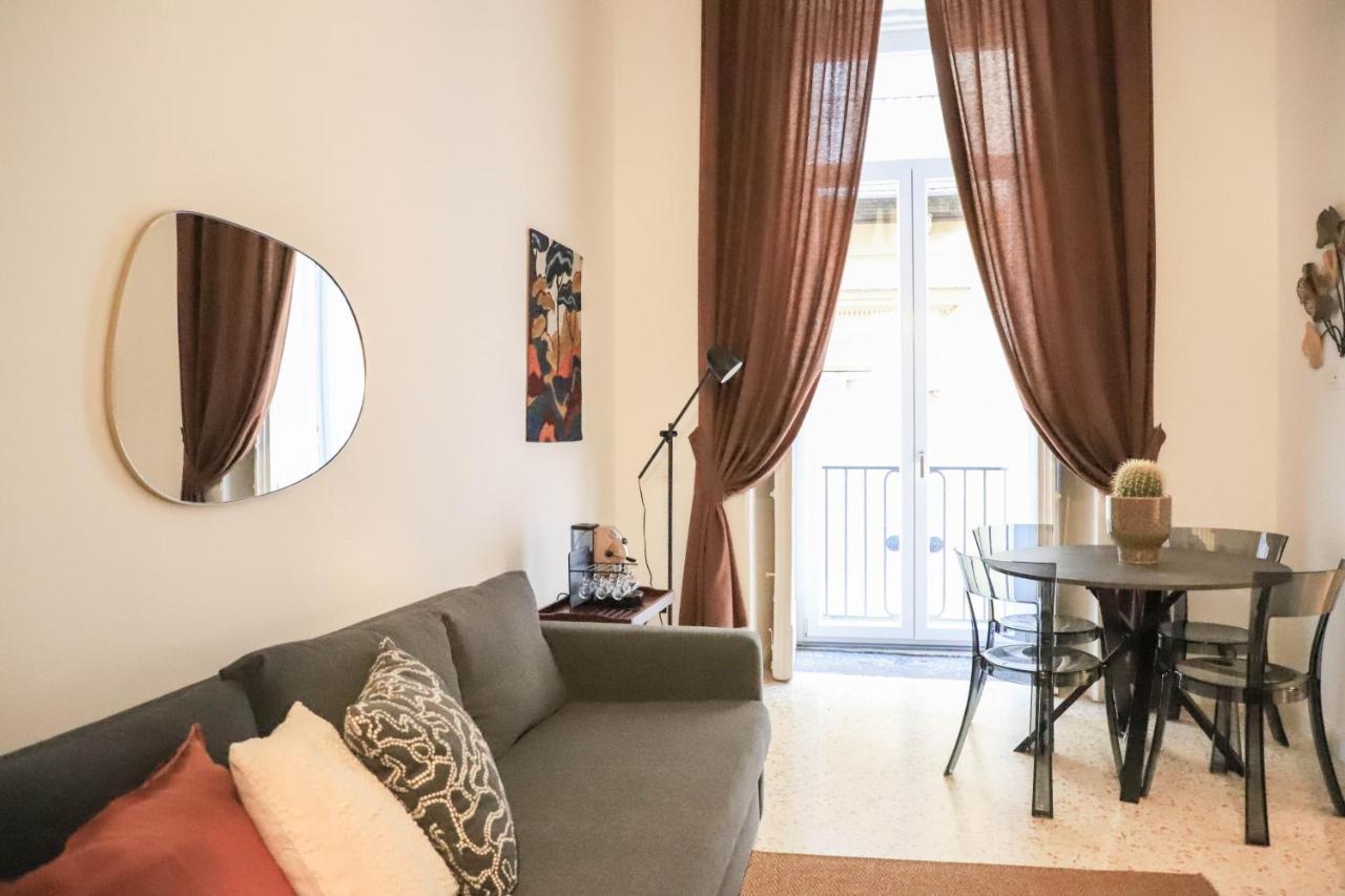 Le Scalette A Santa Chiara Apartment Naples Exterior photo